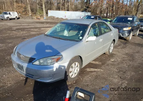 2002 Toyota Camry Le из США, поврежденный, VIN 4T1BE32K82U549964